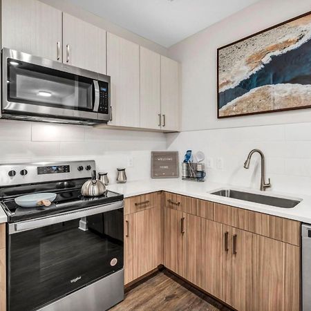 Spacious Castle W Gym Pool Free Parking I Walk To Dowtown N Broadway Nashville Exterior foto